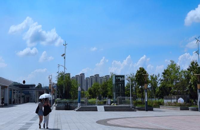 “秋老虎”熱力不減