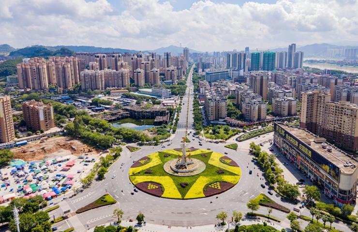 城市發(fā)展 朝氣蓬勃